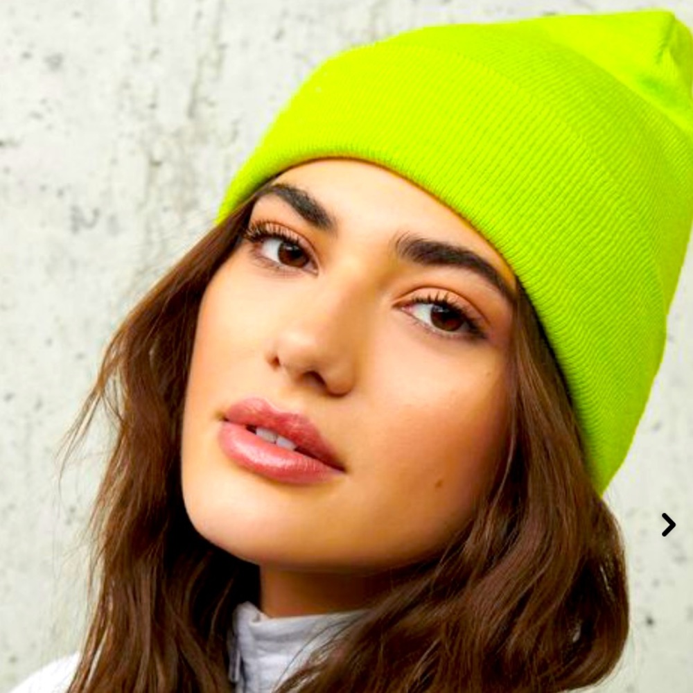•90’s beanie•O/S•Garage•